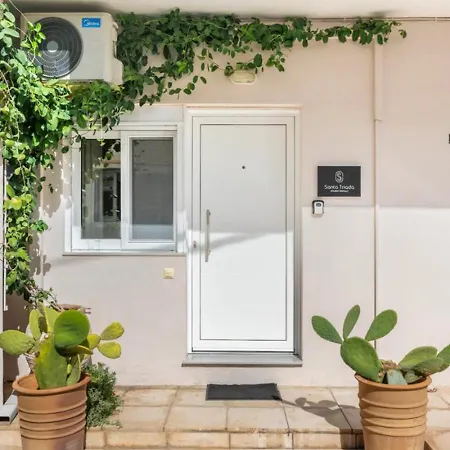 Santa Triada Apartment *